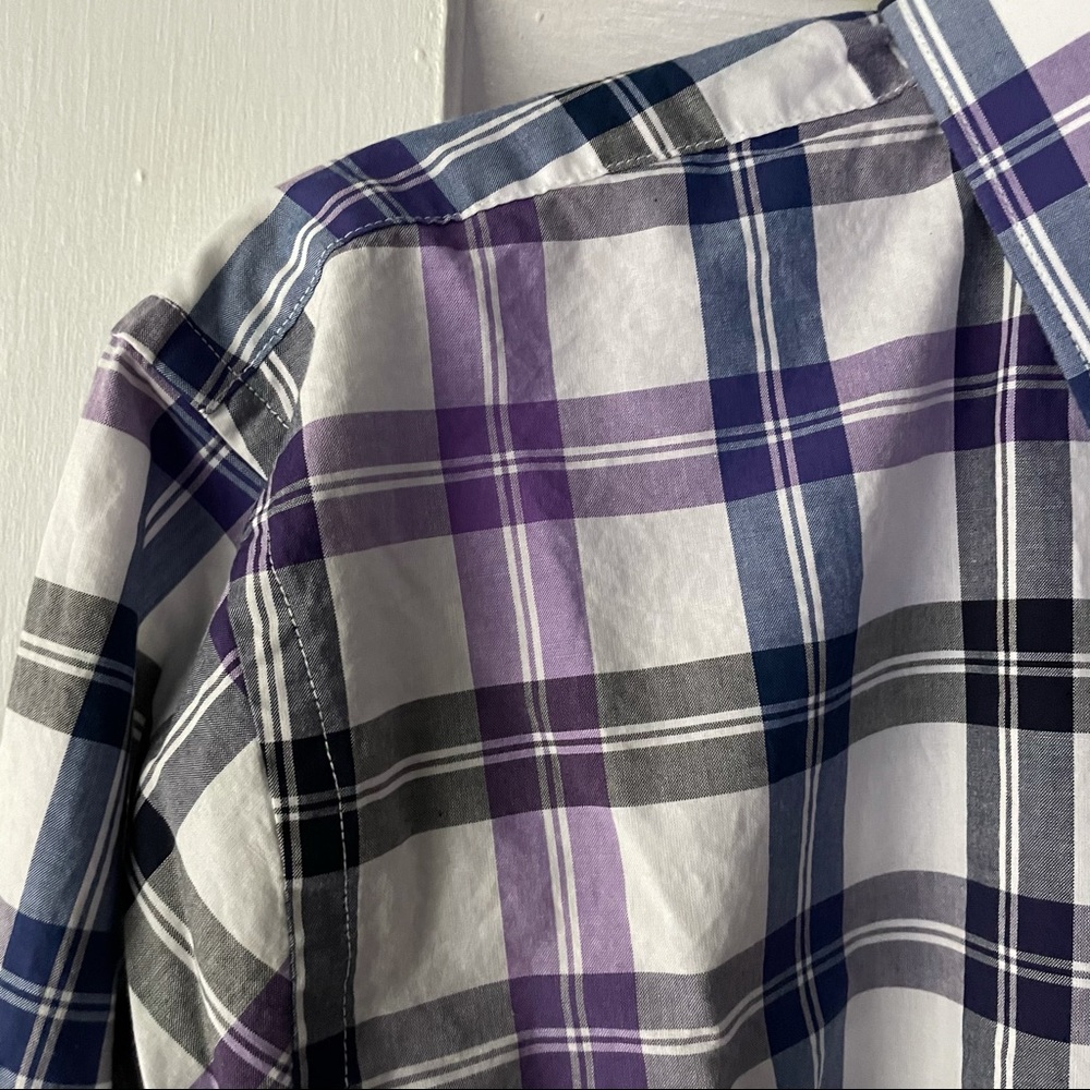 Express extra large button up - Picture 3 of 5